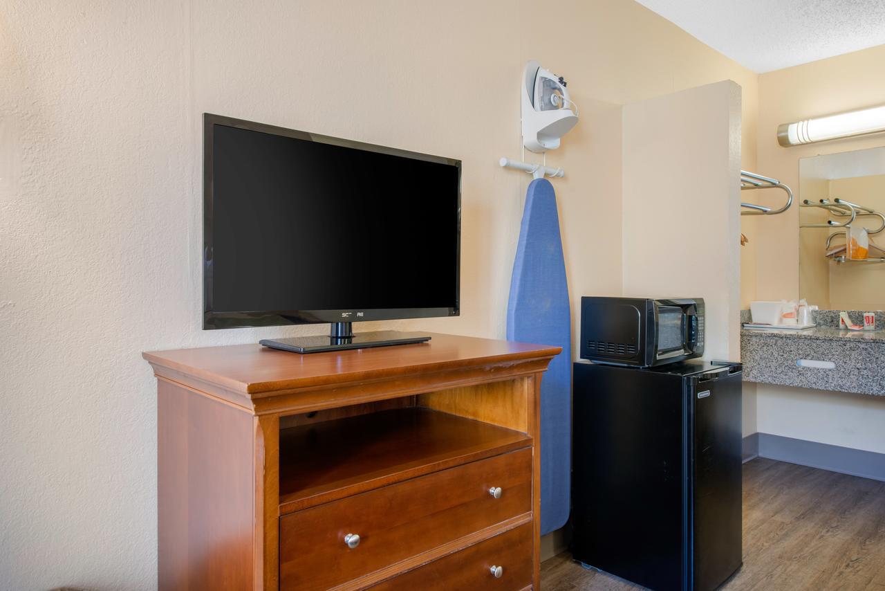 Econo Lodge Сент-Огастин Экстерьер фото